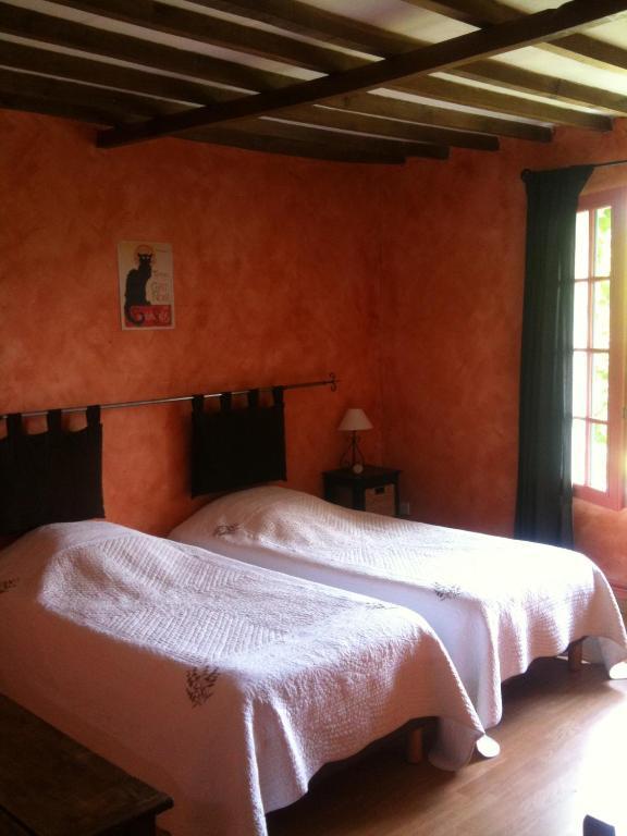 Bed and Breakfast Domaine De Varenne Saint-Amand-en-Puisaye Pokoj fotografie
